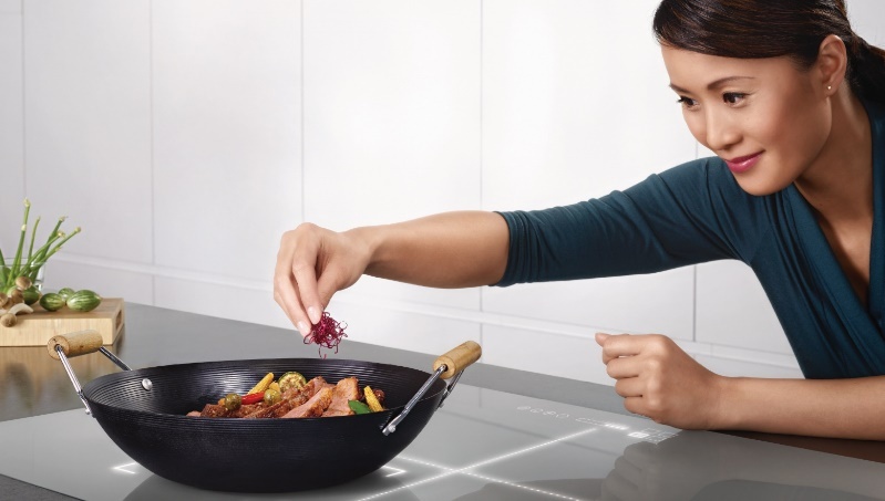 4 uu diem cua bep tu mat kinh Schott Ceran hinh anh