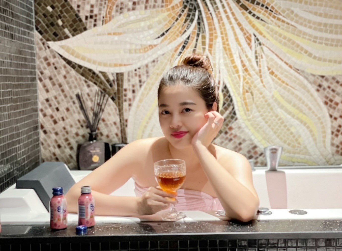 Meo cham dang giu da thoi dich cua sao Viet anh 2