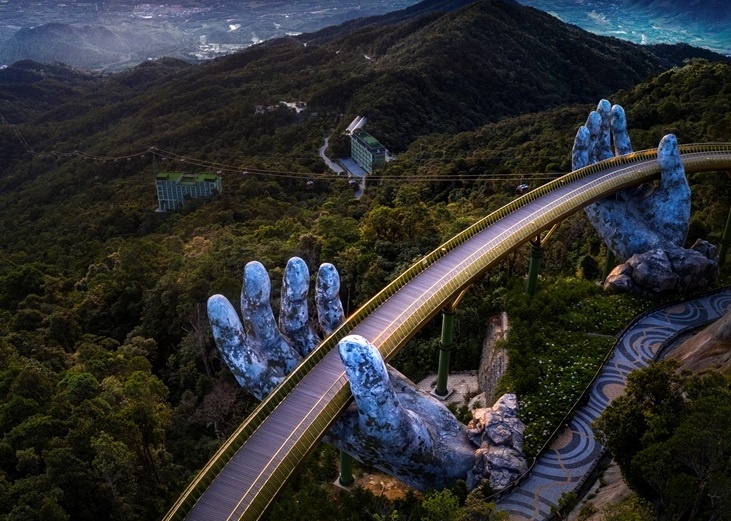 Loat giai thuong quoc te tao them dau an cho du lich Viet hinh anh