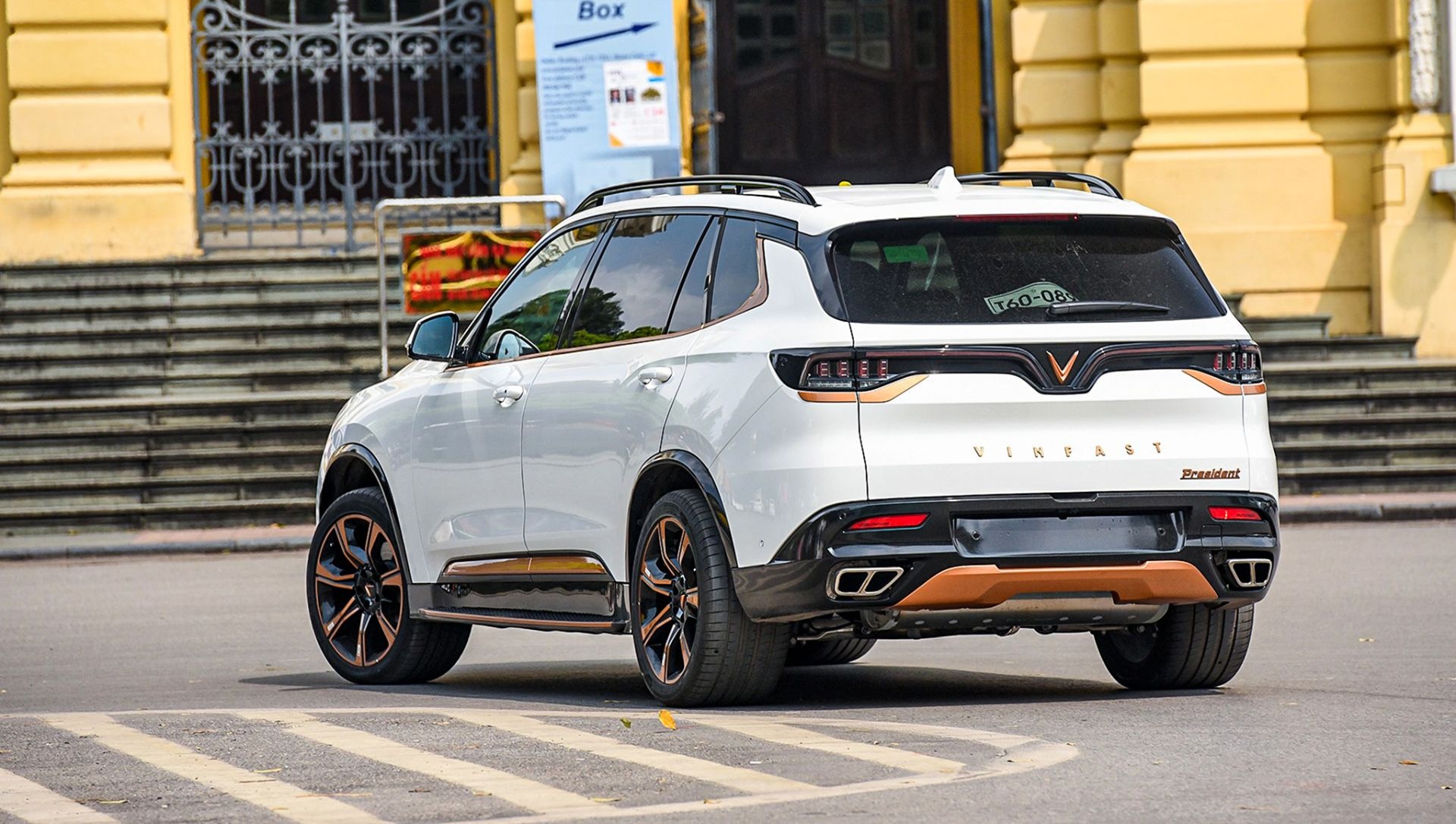 VinFast President anh 7