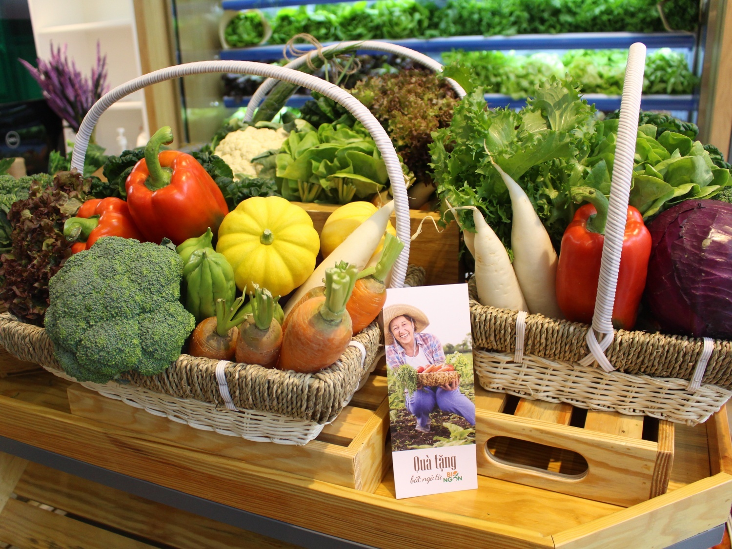 Cua hang thuc pham tuoi song bao dam cung ung thoi dich bang cach nao? hinh anh