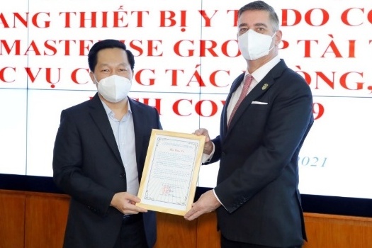 Day manh cong tac chong dich qua chuong trinh 'Giu lua noi tuyen dau' hinh anh