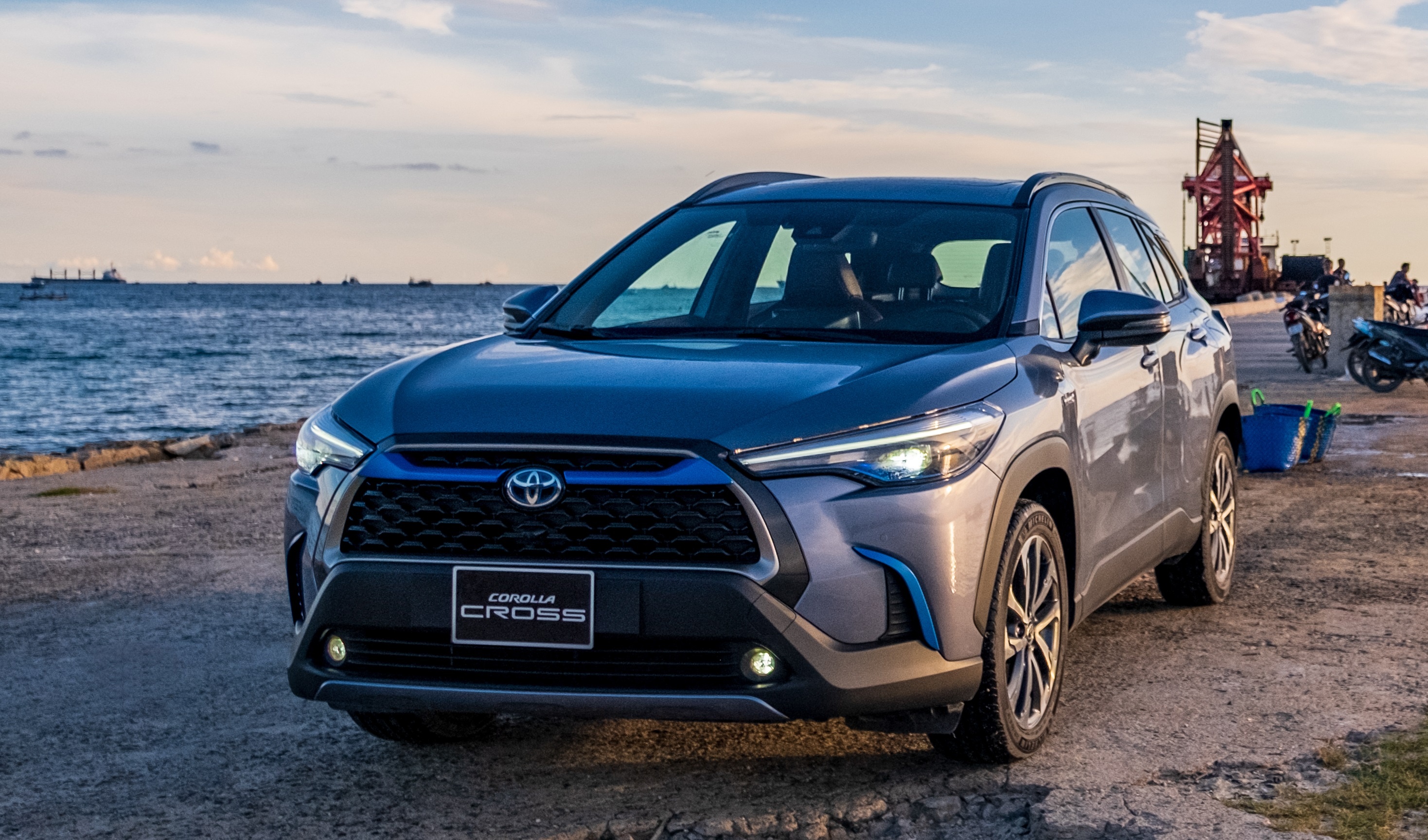 Toyota,  xe hybrid cua Toyota anh 7