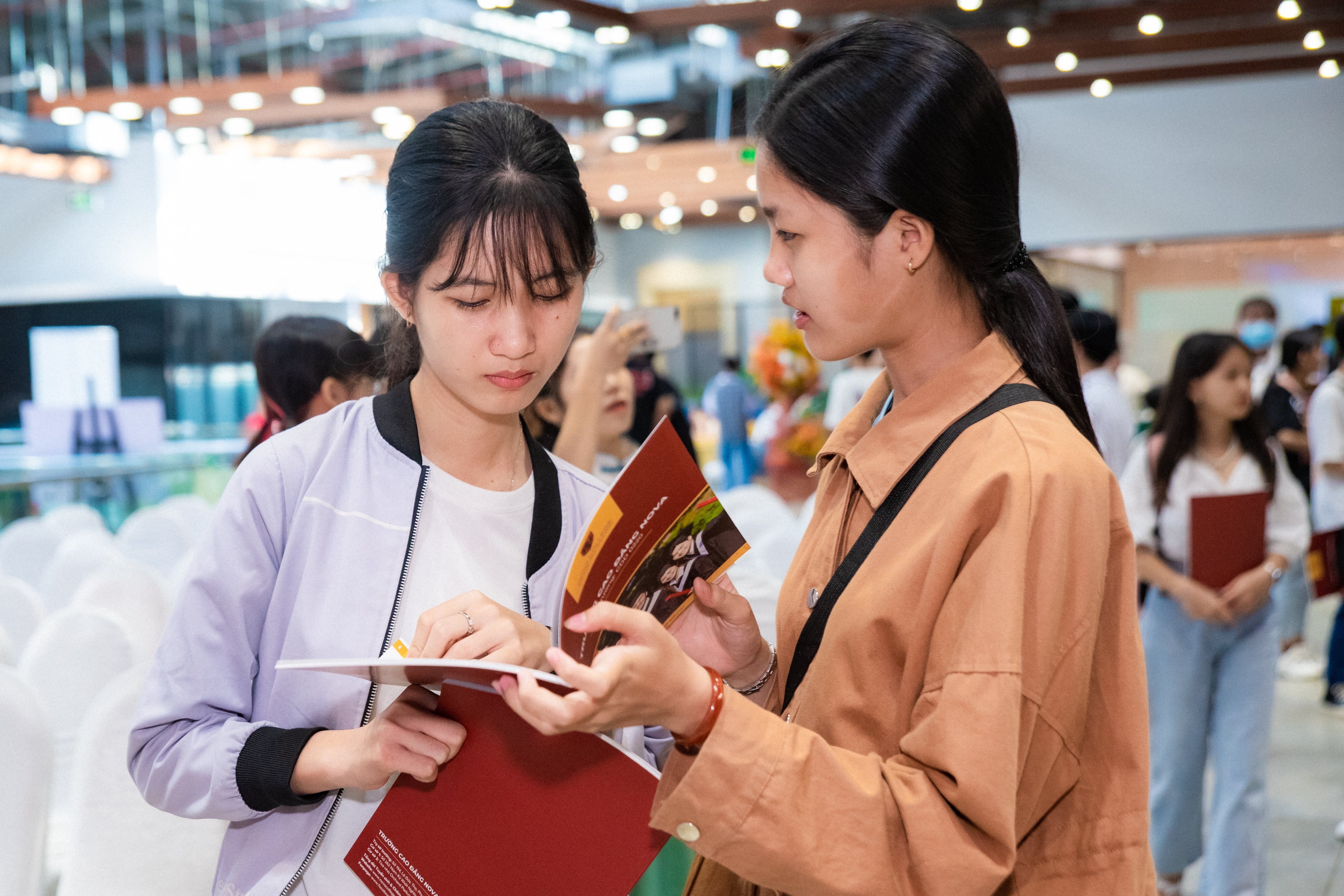 Tieu chi chon truong, nganh hoc cua gen Z hinh anh