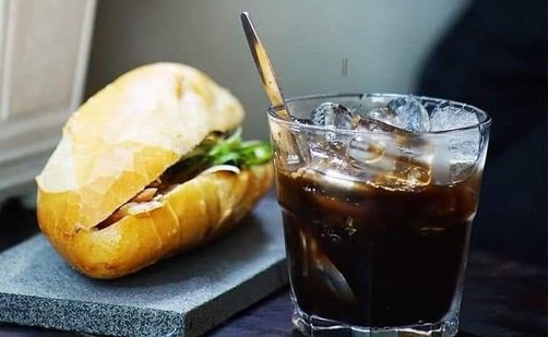 O nha thoi dich: Song vui khoe, khong con thoi gian de buon hinh anh