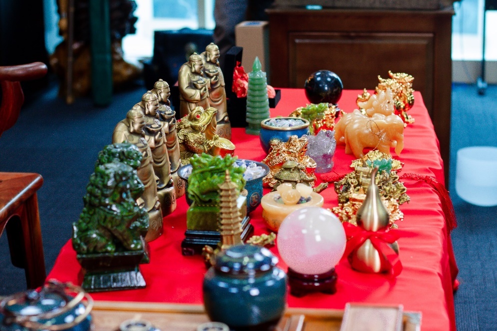 Phung Gia Feng Shui,  phong thuy anh 2