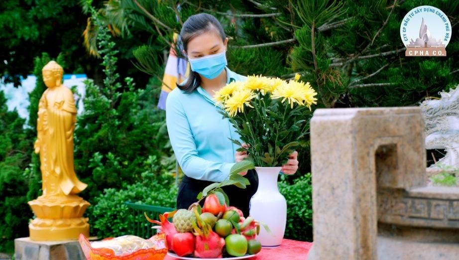 Hoa vien nghia trang Binh Duong anh 4