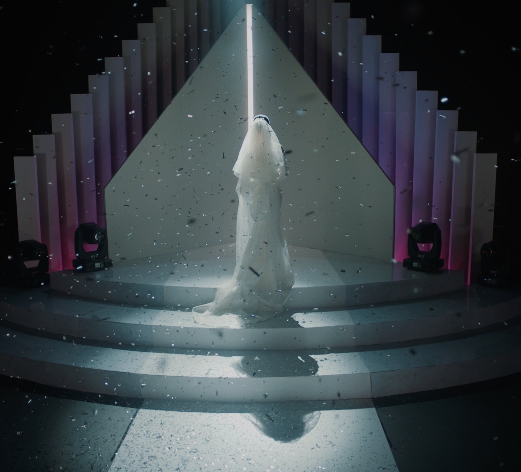 Phan Manh Quynh ket hon anh 2