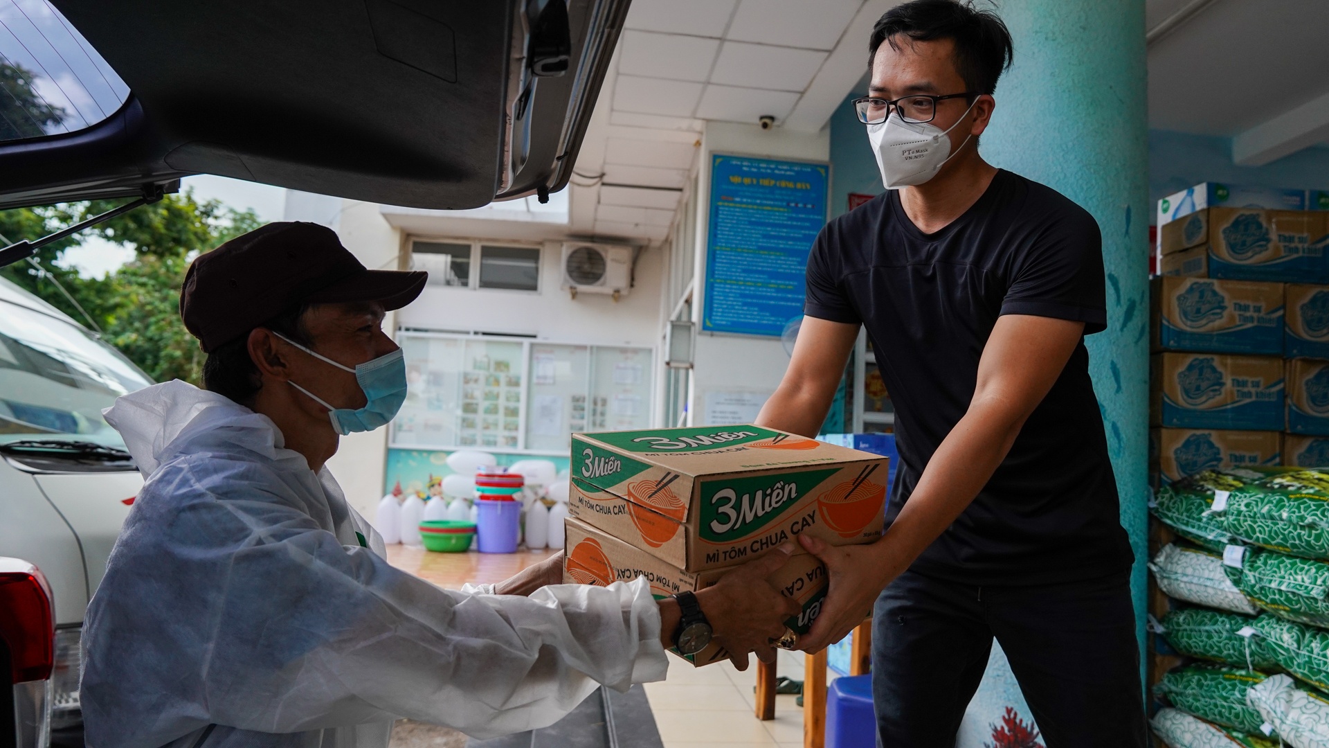 Grab,  Sai Gon oi dung bo bua anh 8