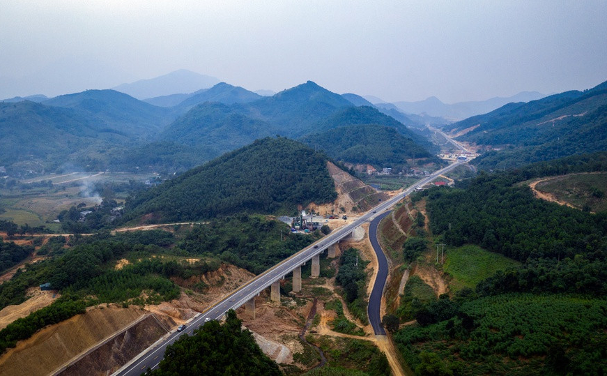 Tiem nang bat dong san Hoa Binh khi ha tang dan hoan thien hinh anh