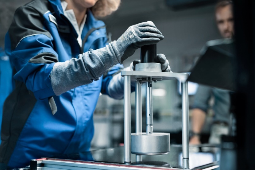 Mat kinh Schott Ceran,  Schott AG anh 3