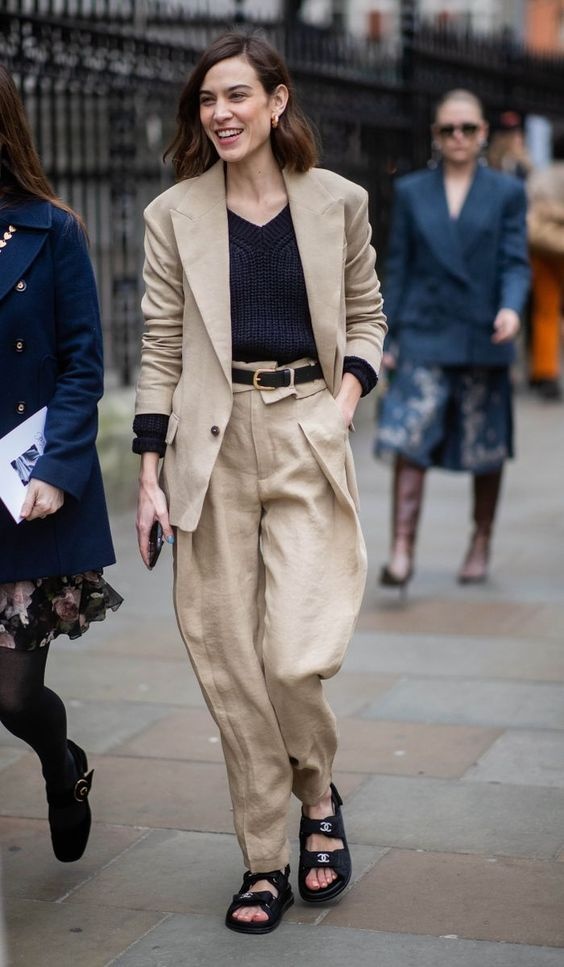 Z Flip3 phien ban Thom Browne,  Z Fold3 phien ban Thom Browne anh 10