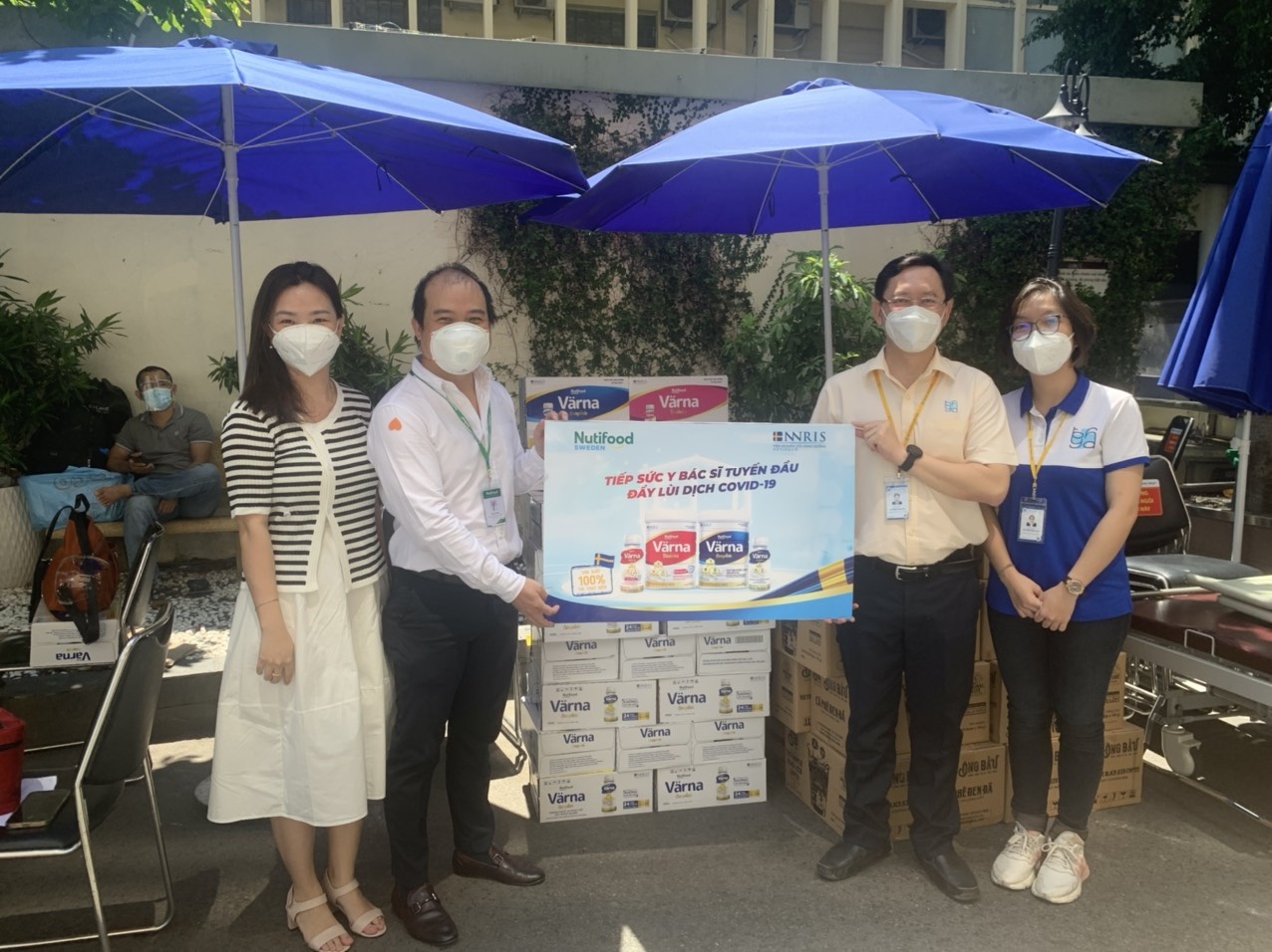 Nutifood,  Varna Complete anh 3