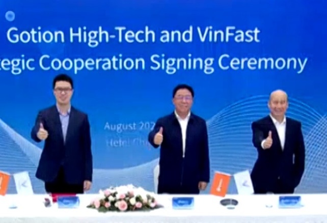 VinFast hop tac Gotion High-Tech san xuat pin LFP cho xe dien hinh anh