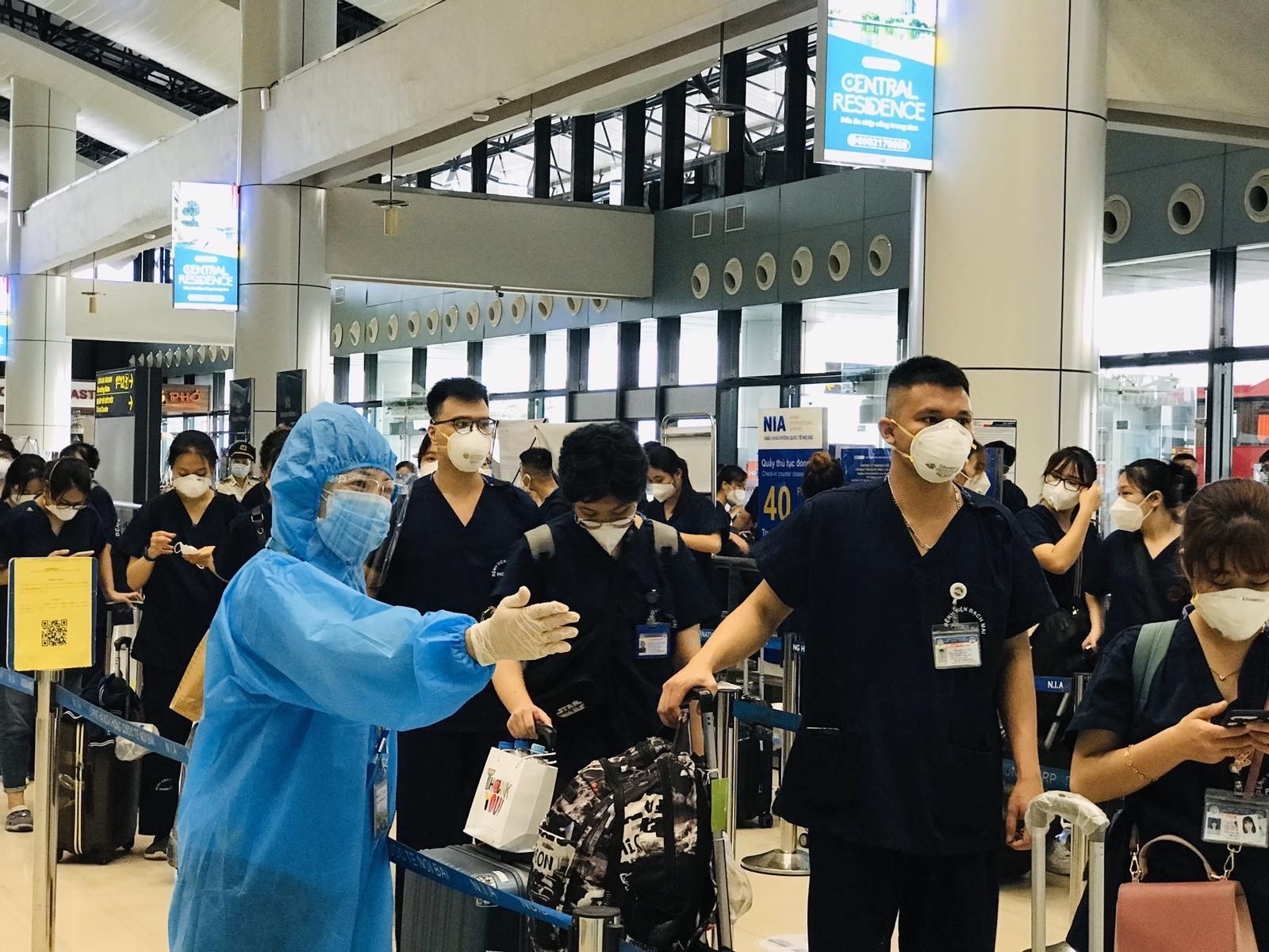 phong chong dich,  tiep suc chong dich anh 1