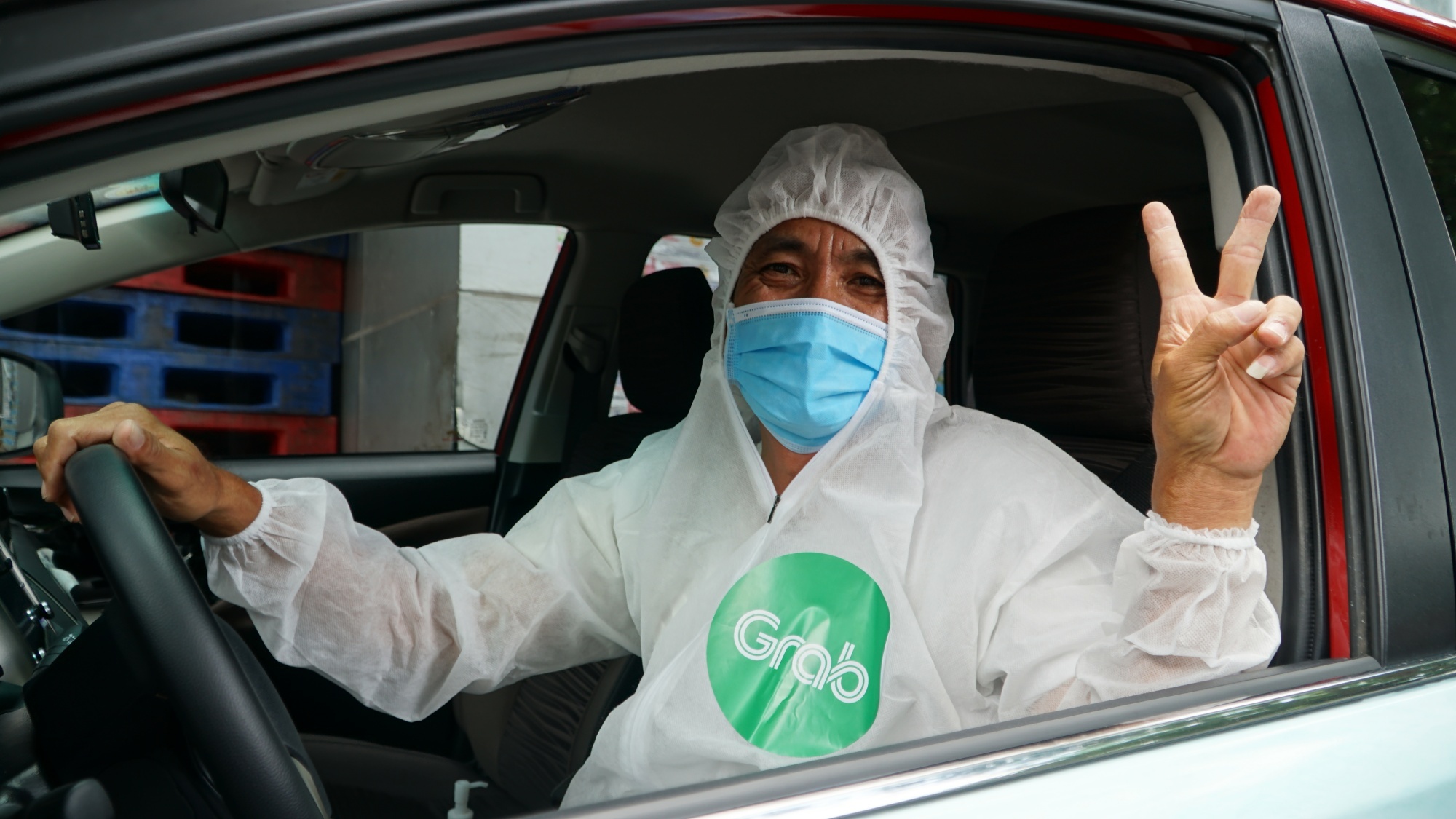 Nhung chuyen xe khong hanh khach, cho yeu thuong vao tam dich hinh anh