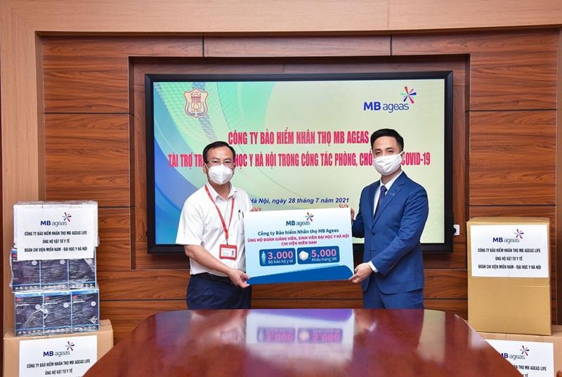 Quan tam day lui Covid,  MB Ageas Life anh 1