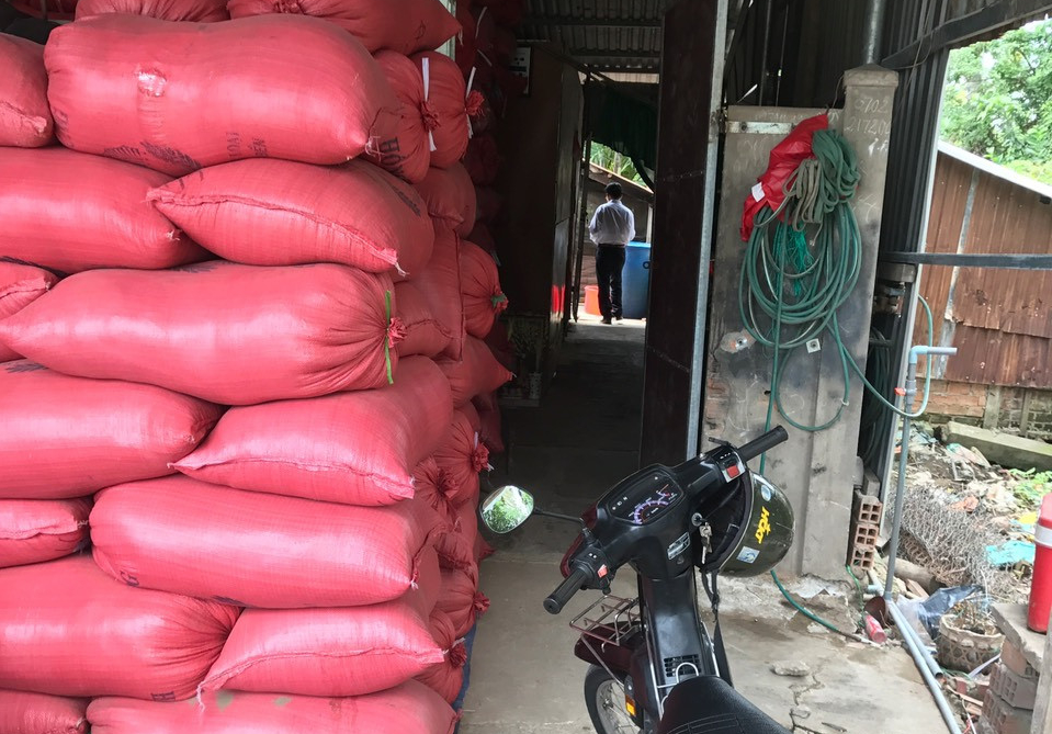 kinh doanh thoi dich,  phong chong Covid-19 anh 3