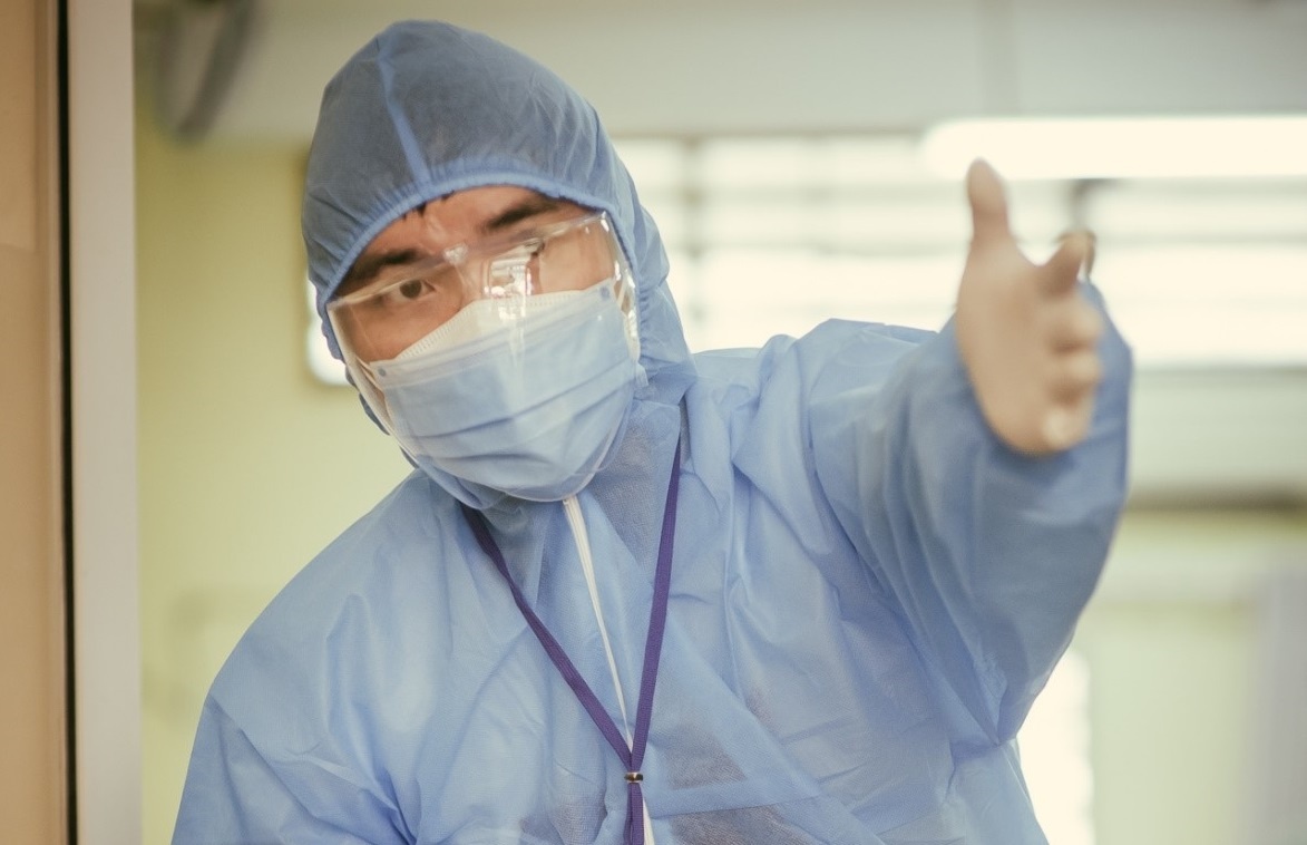 Bao ve suc khoe cha me - cach tri an y nghia mua Vu Lan hinh anh