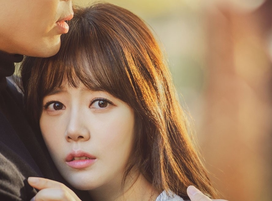 Tinh yeu va toi ac trong phim 'Hanh phuc mong manh' hinh anh