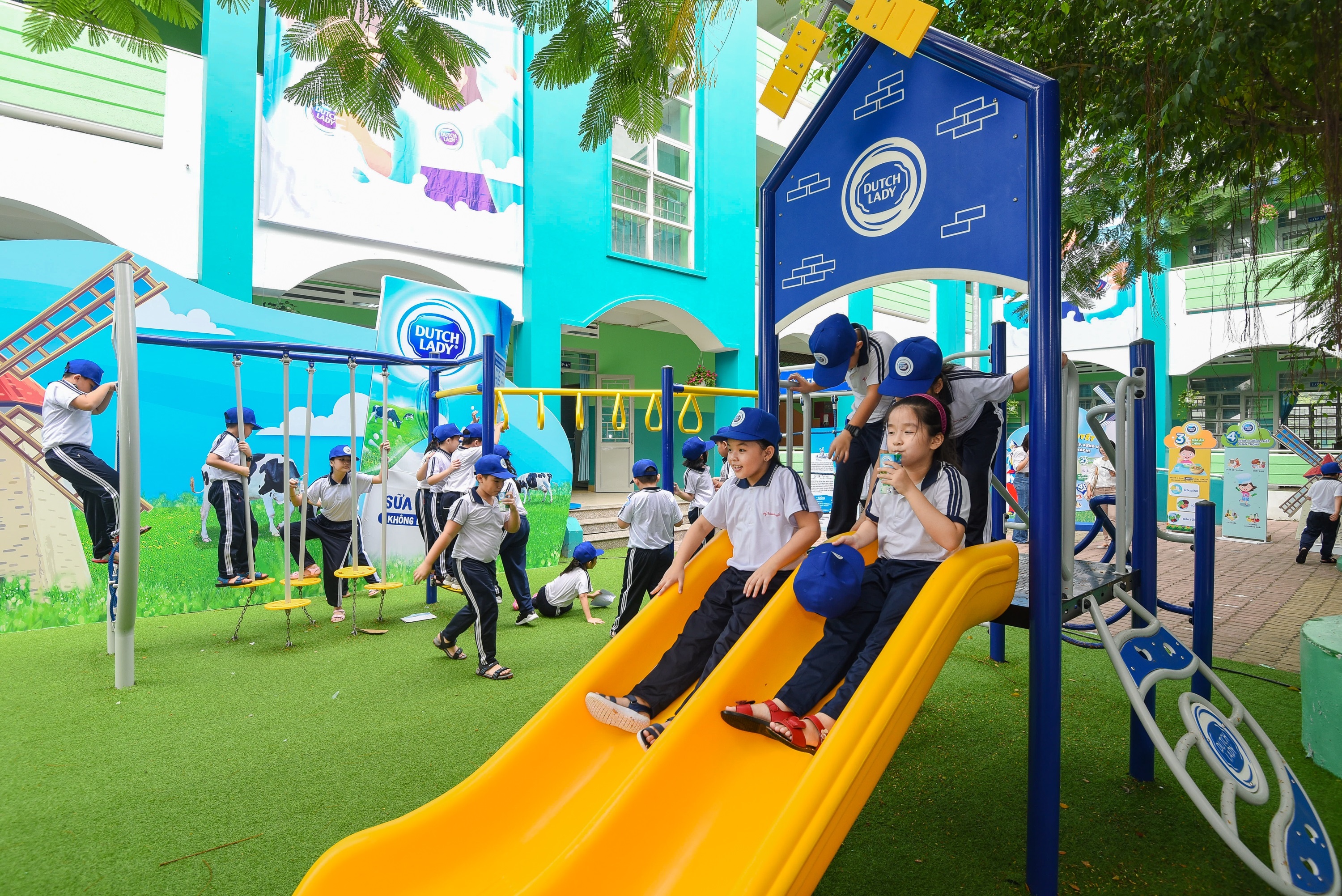 Co Gai Ha Lan,  FrieslandCampina anh 10