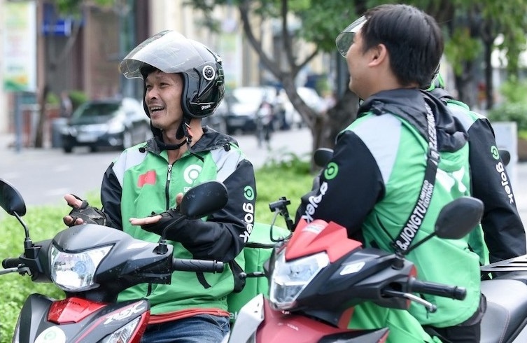 Gojek ho tro tien mat cho hang nghin doi tac tai xe hinh anh
