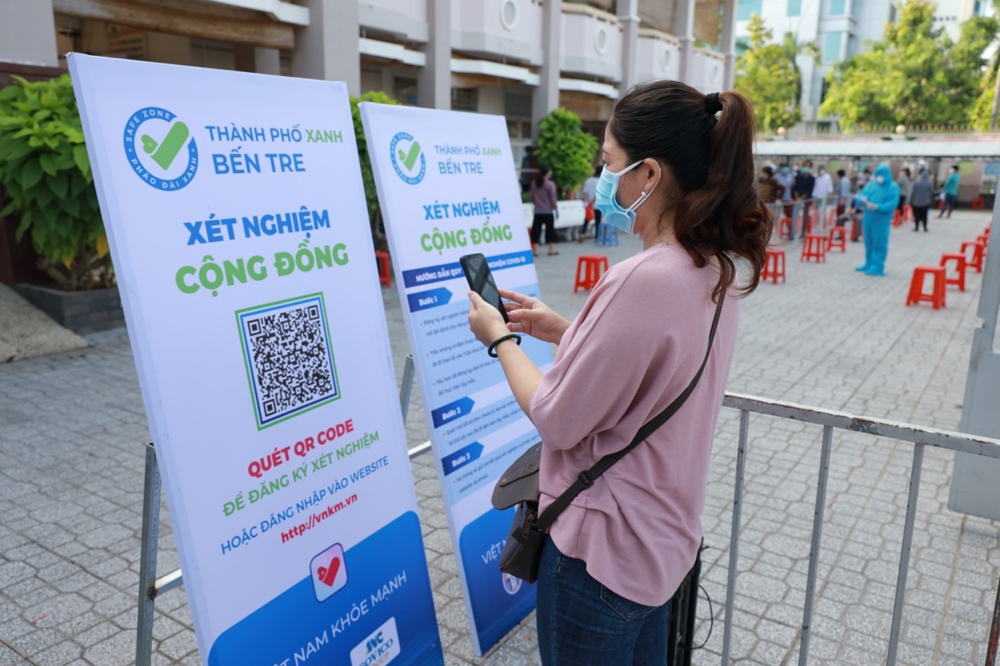 Ben Tre no luc chong dich voi chuong trinh ‘Thanh pho xanh' hinh anh