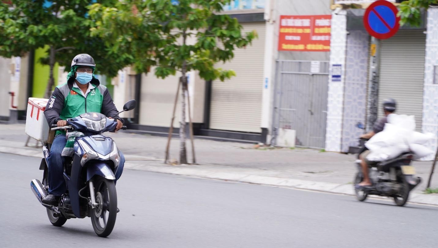 Gojek Viet Nam,  ho tro tien cho tai xe anh 1