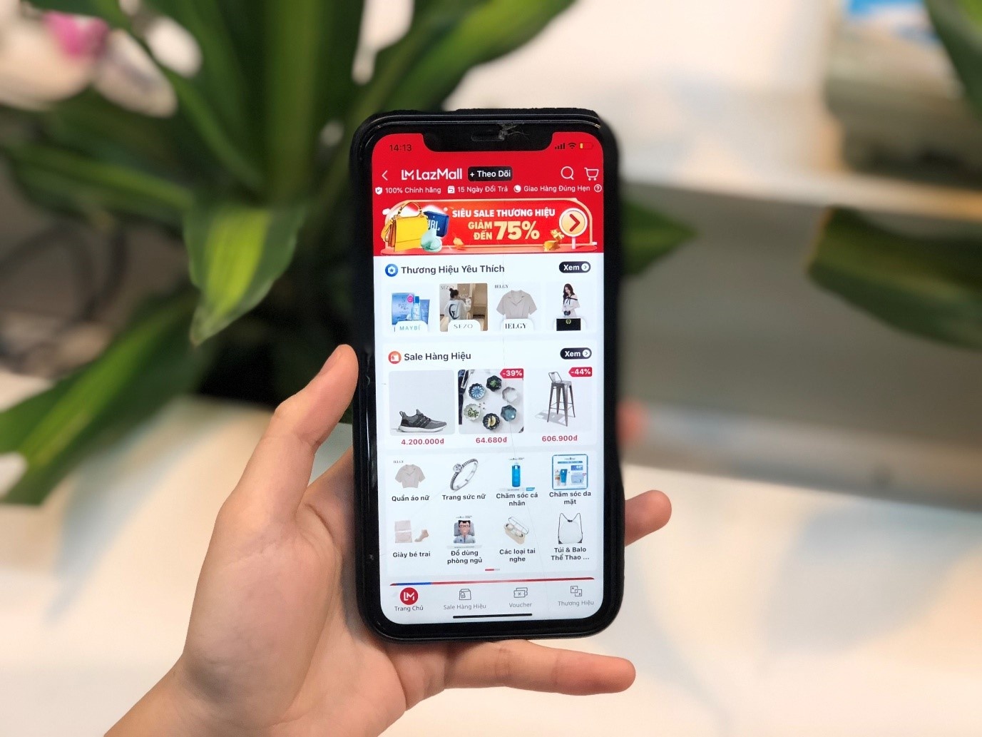 Cu bat tay vuot dich cua cac thuong hieu va san TMDT hinh anh