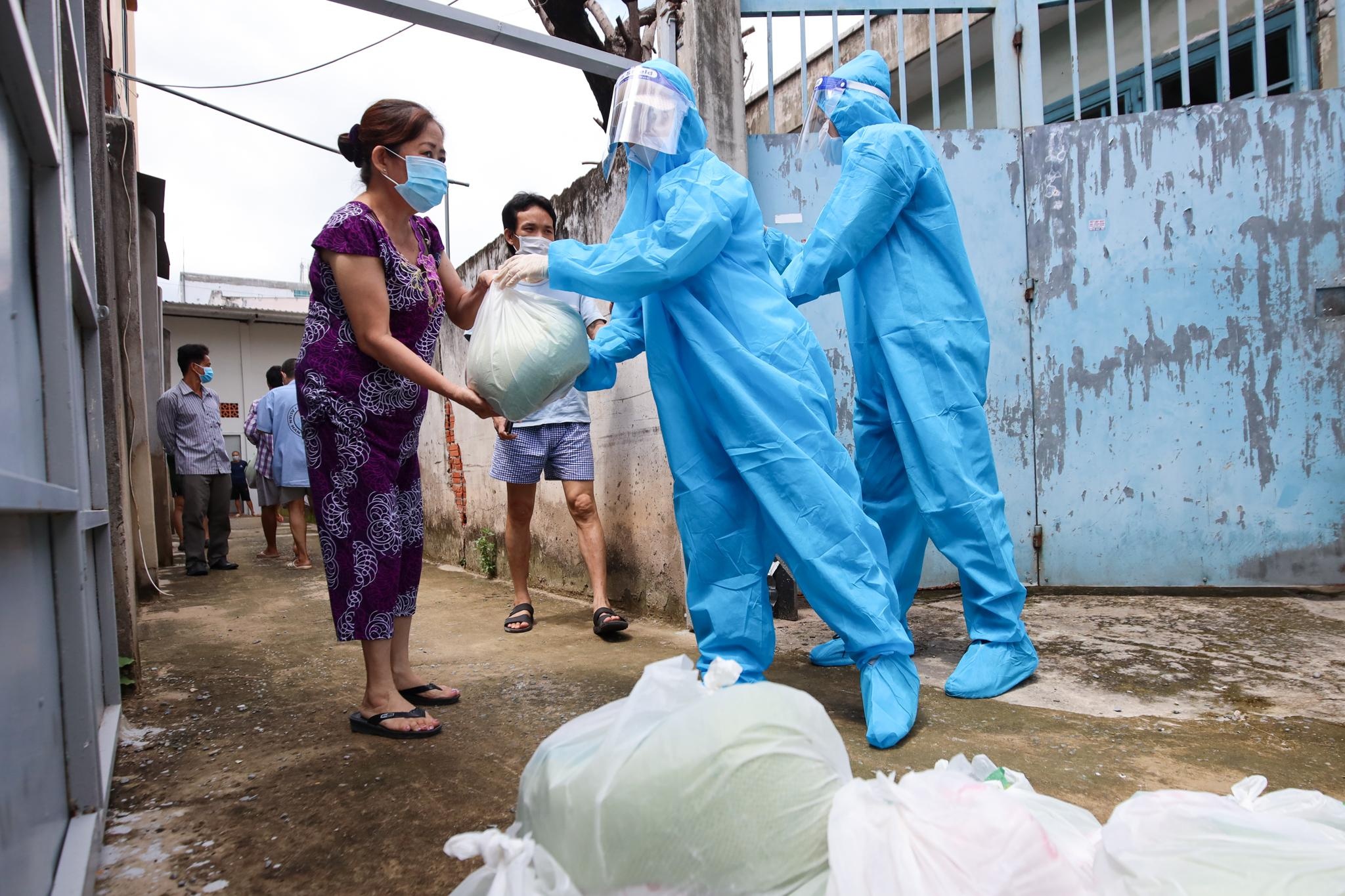 sieu thi 0 dong anh 9