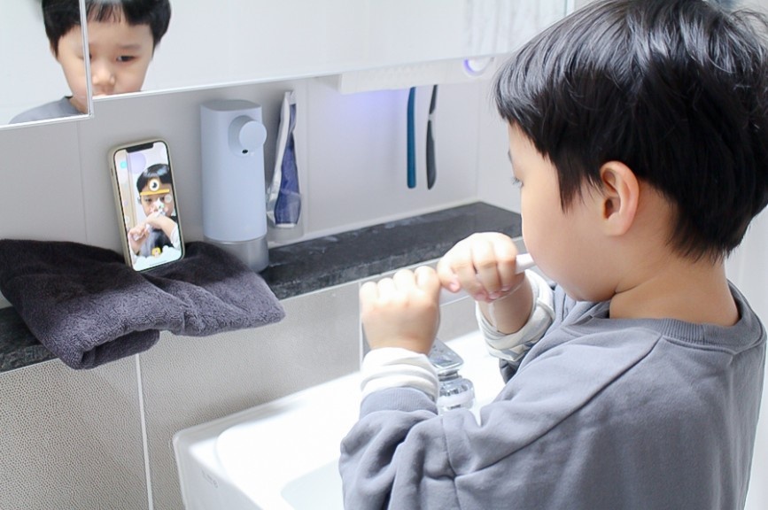 Bàn chải điện Brush Monster ảnh 1 Ban chai dien Brush Monster anh 1