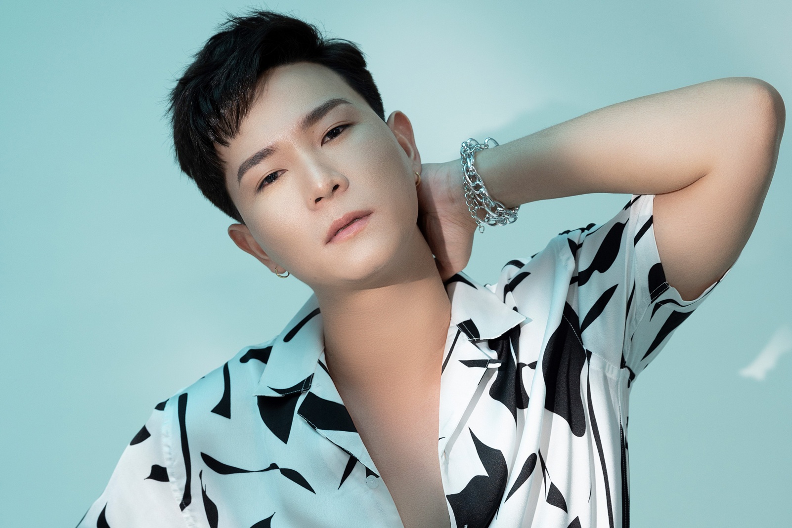 zingchart,  Người lạ thoáng qua ảnh 2 zingchart,  Nguoi la thoang qua anh 2