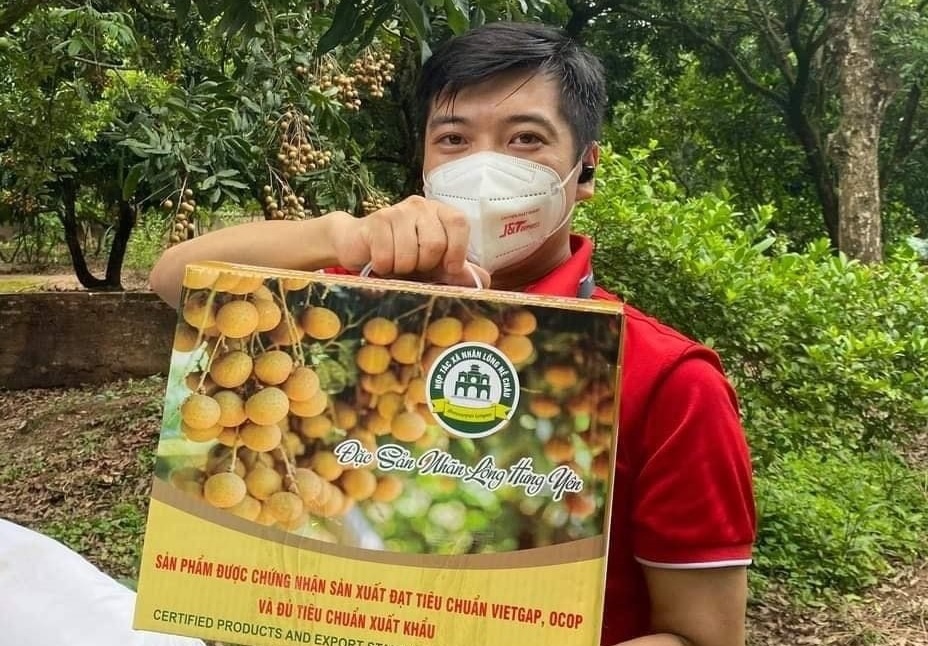 J&T Express ho tro tieu thu nong san thoi dich hinh anh