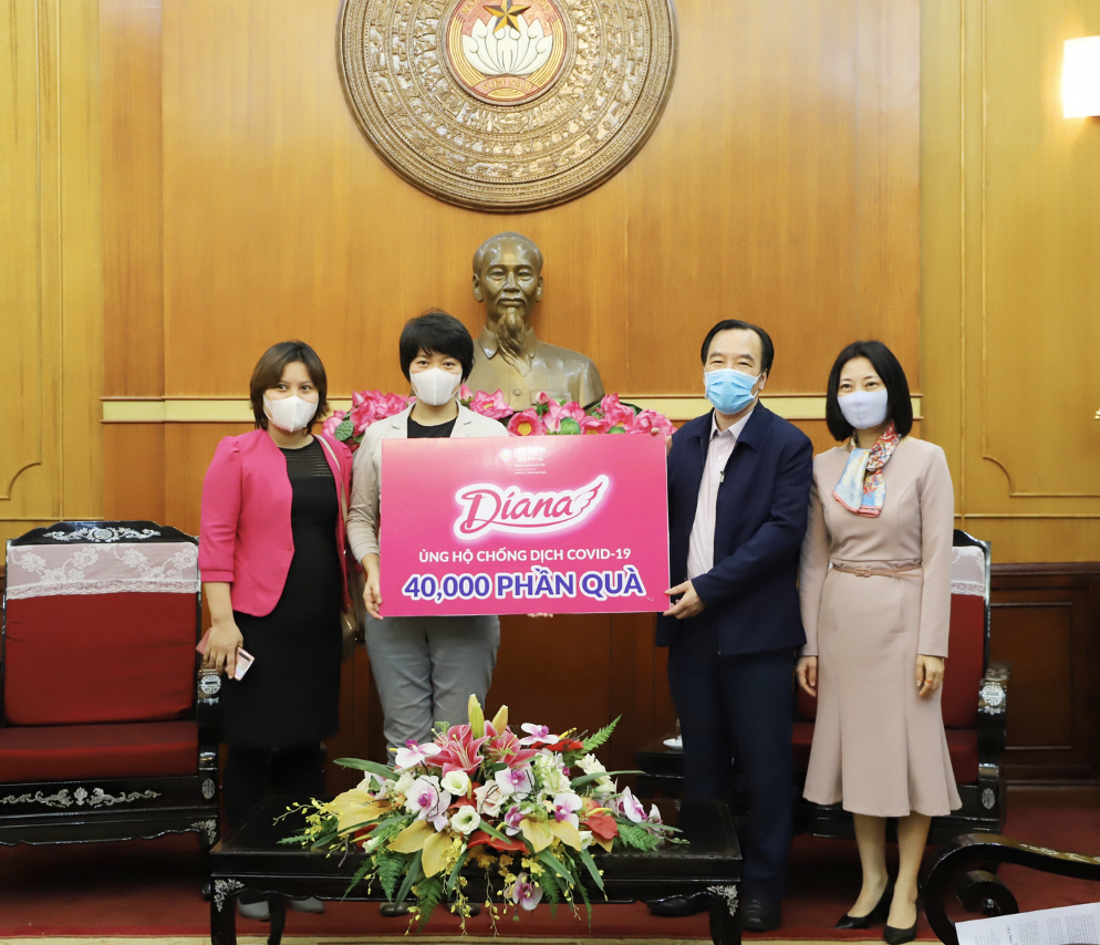 Diana Unicharm,  Bobby  ảnh 3 Diana Unicharm,  Bobby anh 3