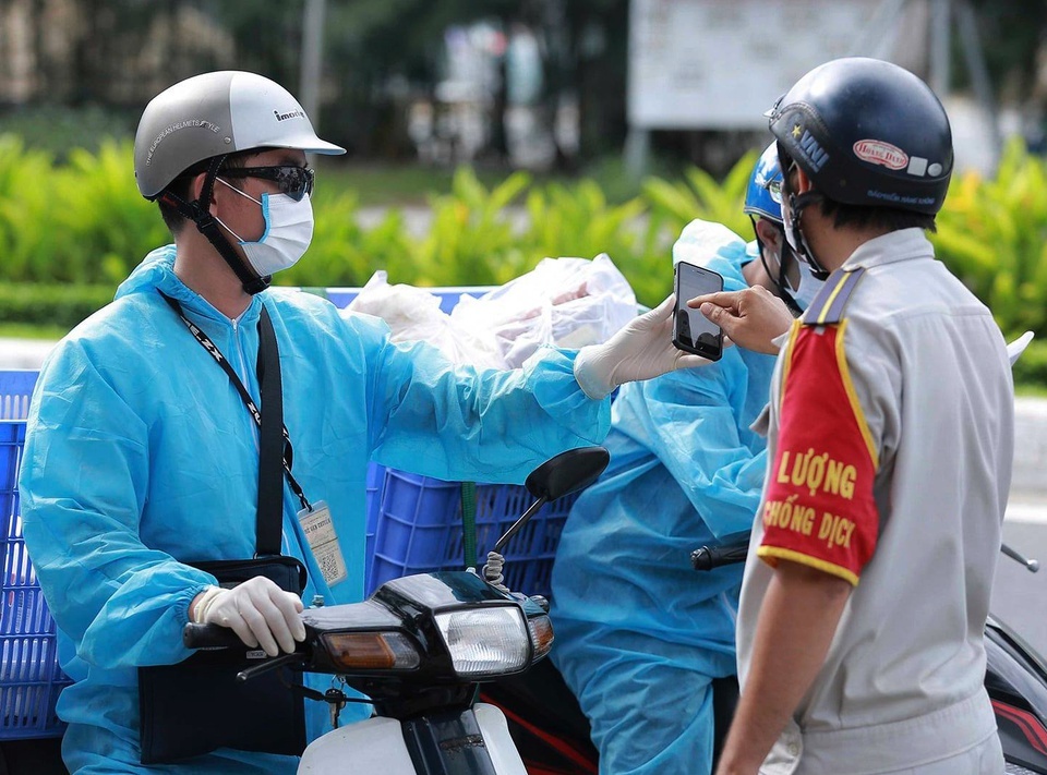 Da Nang lay y kien cua nguoi dan ve cong tac chong dich Covid-19 hinh anh