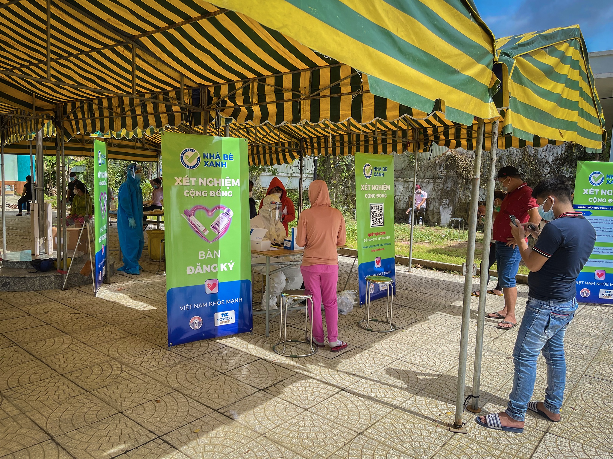 BDS Phu Long,  ung dung cong nghe trong tam soat Covid-19 anh 1