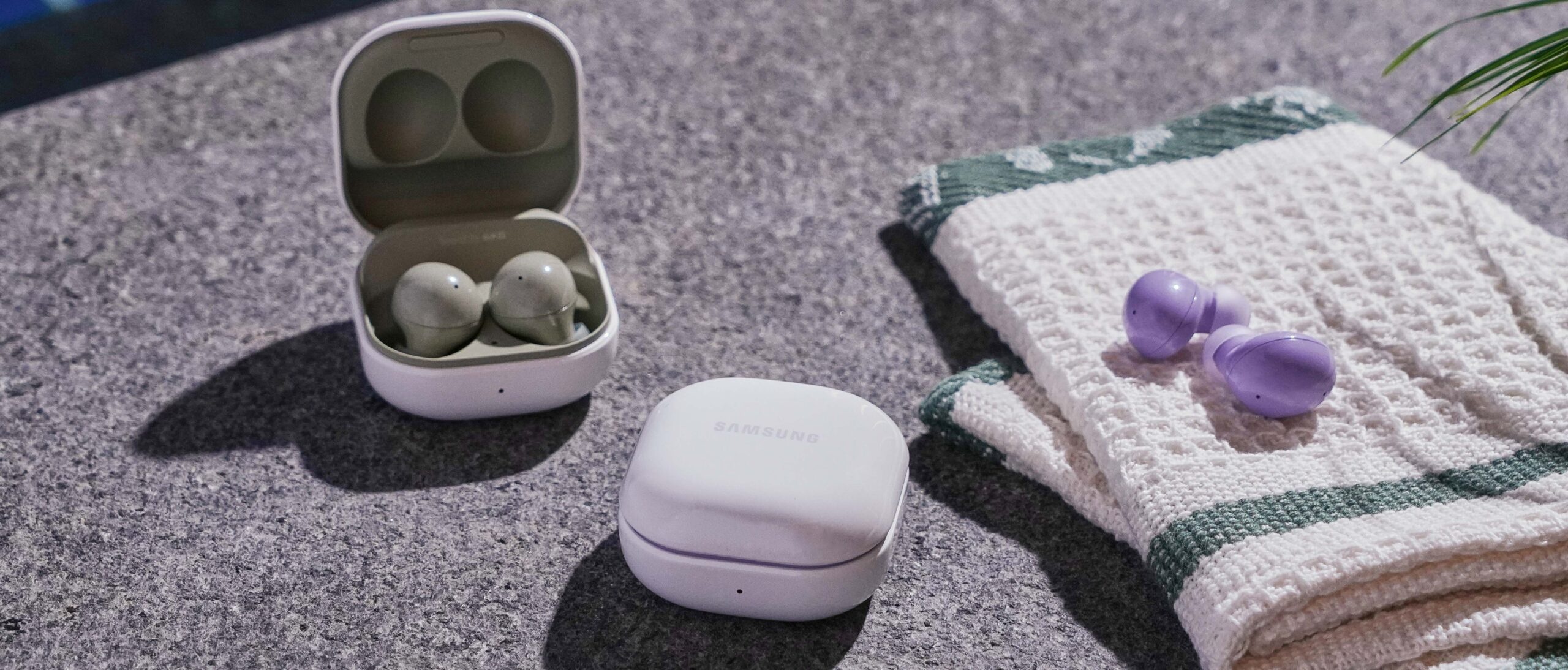 Galaxy Buds2,  Samsung anh 1