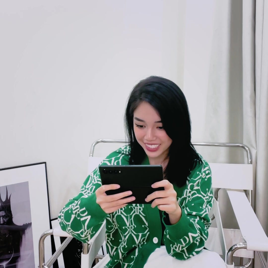 Galaxy Z sries,  Binz anh 3