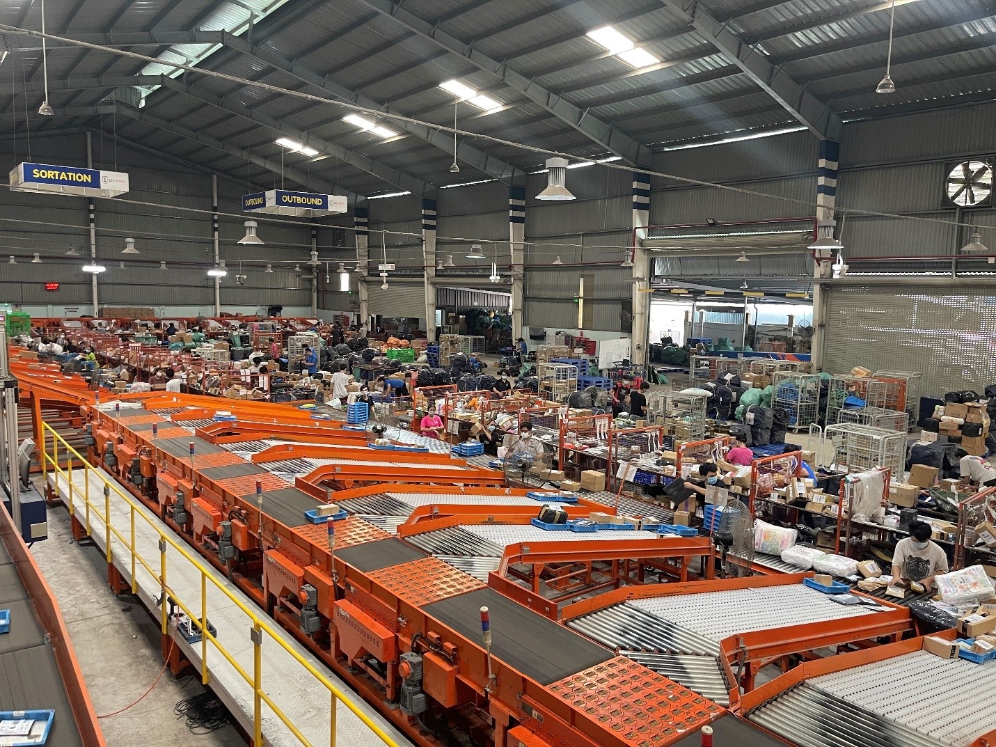 Gio hang TMDT tiet lo xu huong tieu dung moi anh 4