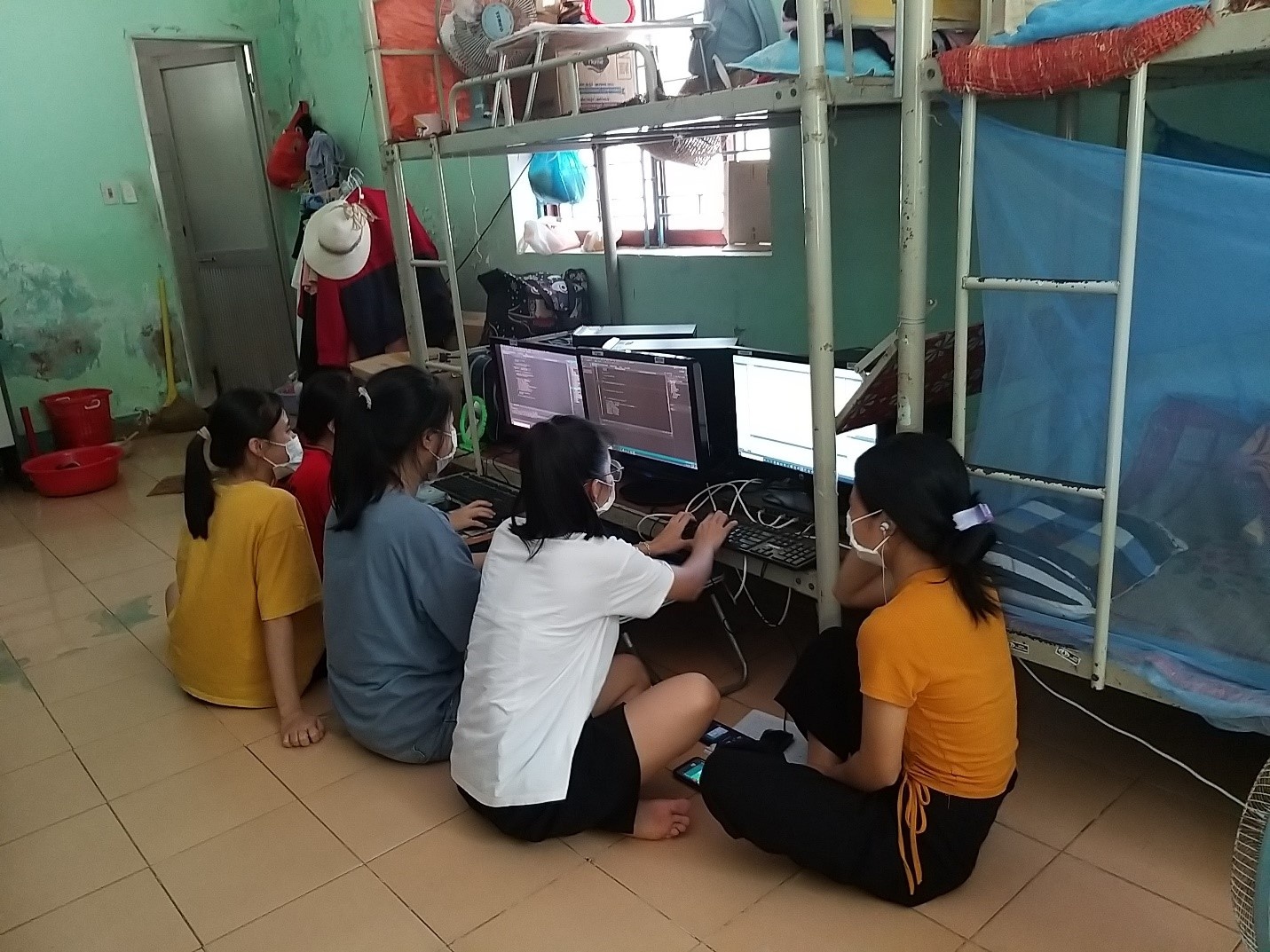 Tap the thao - trao laptop anh 2