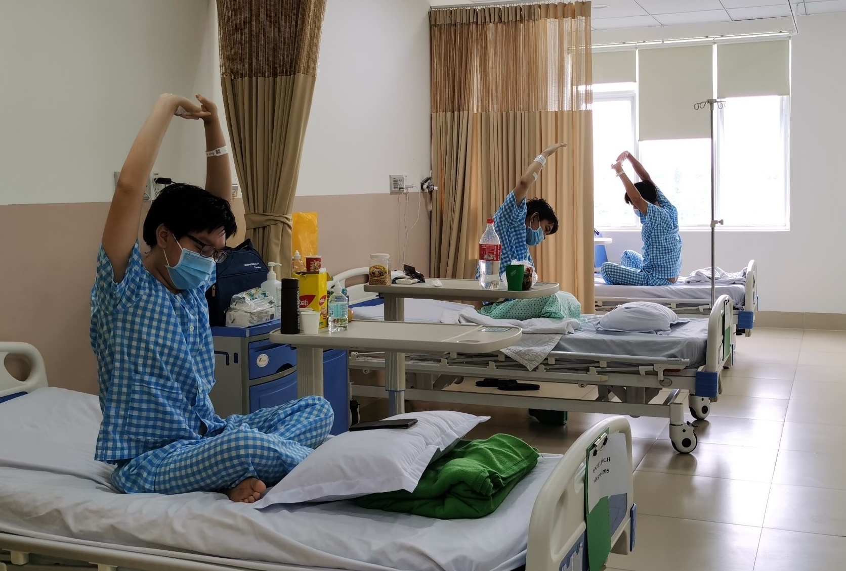 Cham soc F0 toan dien tai Benh vien Dieu tri Covid-19 Hoan My Thu Duc hinh anh