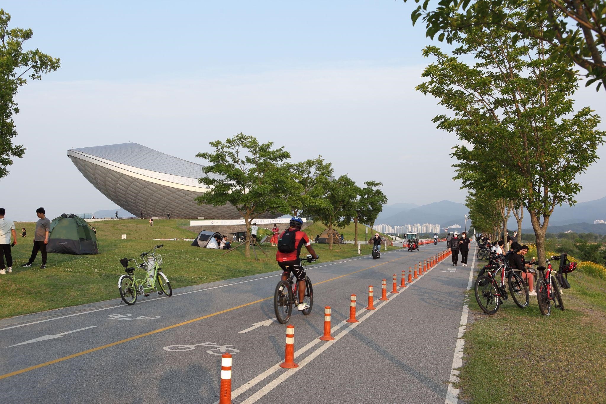 Diem da ngoai ven song tai 'thien duong du lich' Daegu anh 2