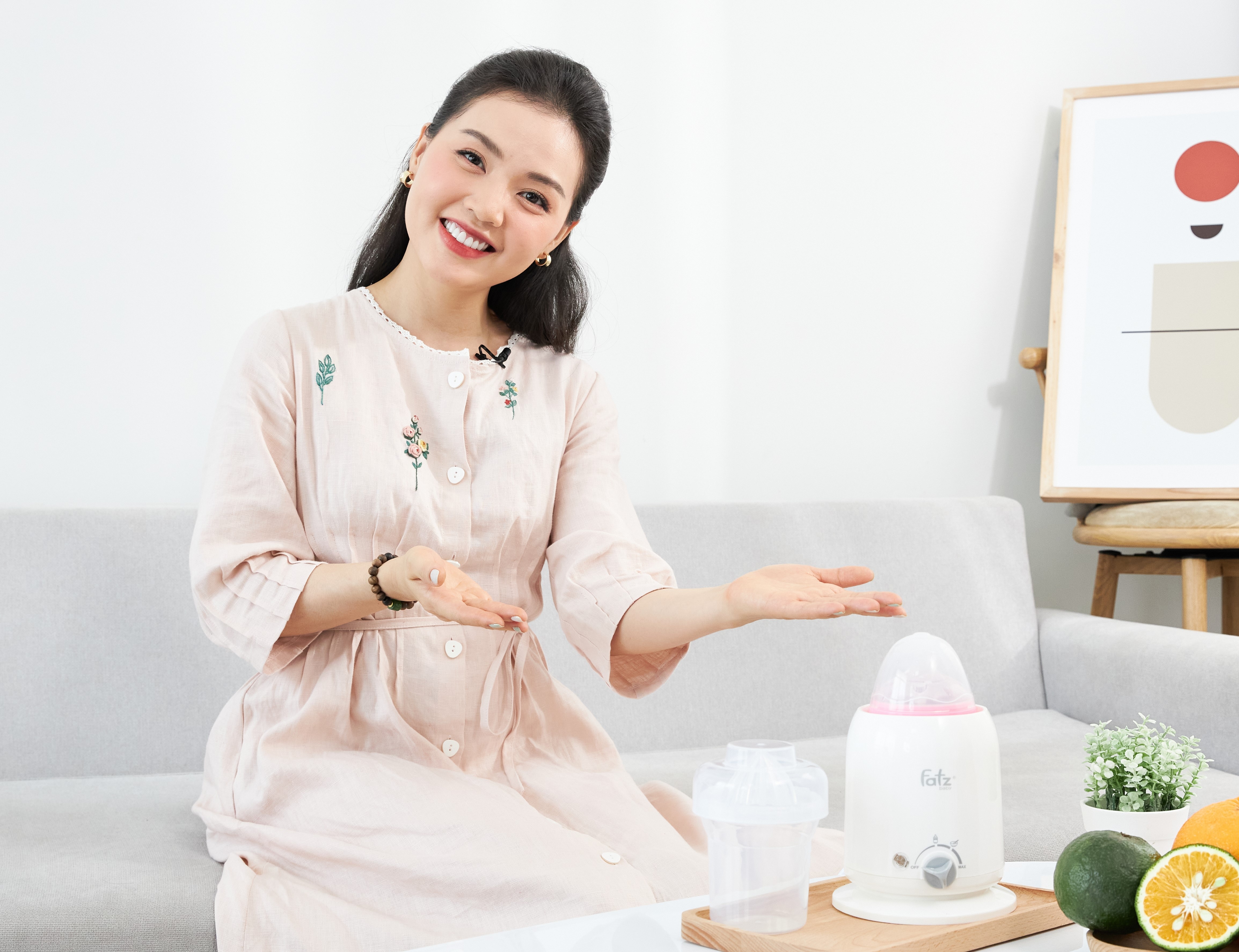 MC Linh Phi chia se bo 3 san pham huu ich cho me hien dai hinh anh