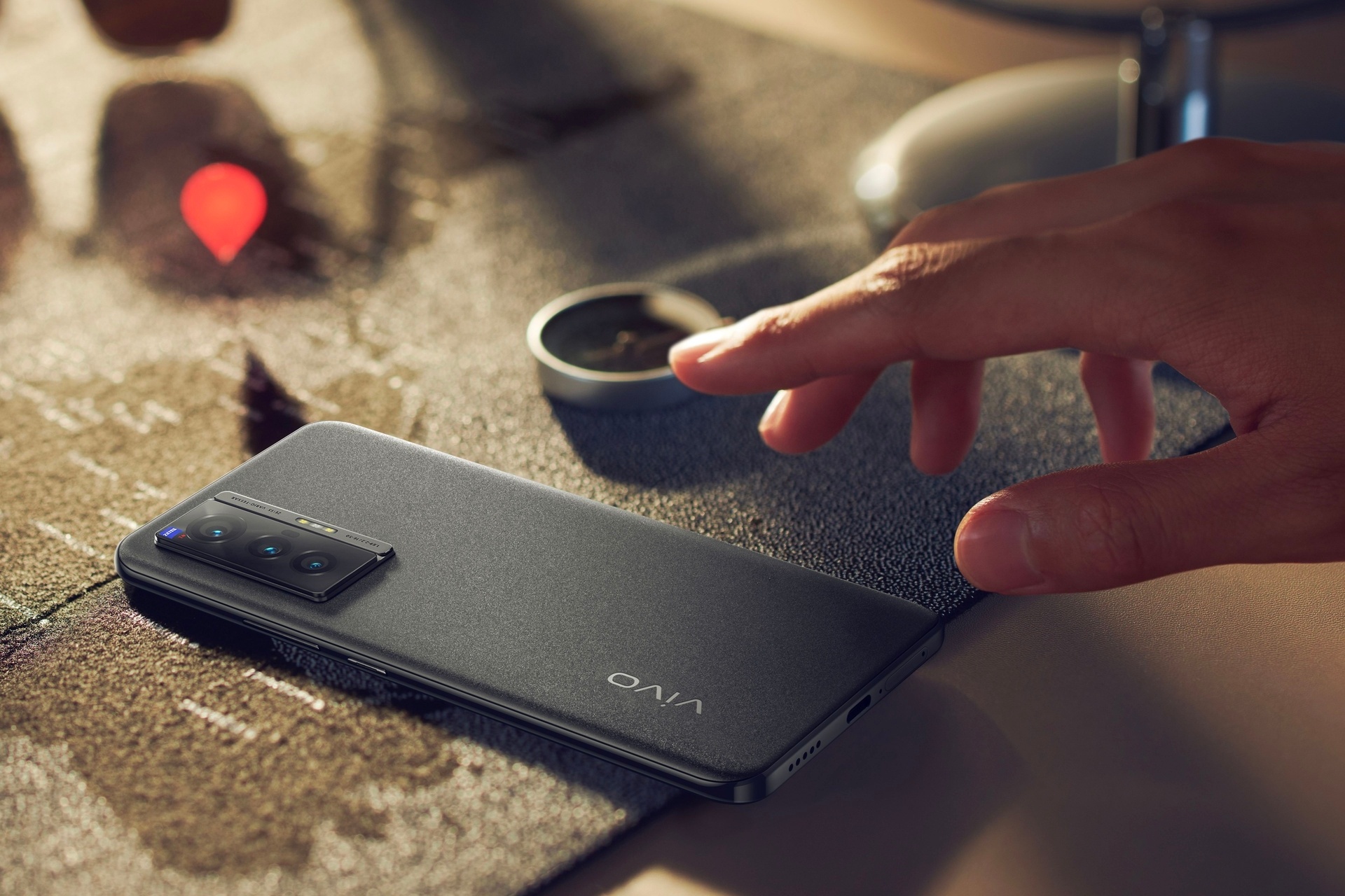 Nhung nang cap camera lan dau xuat hien tren vivo X70 Pro hinh anh