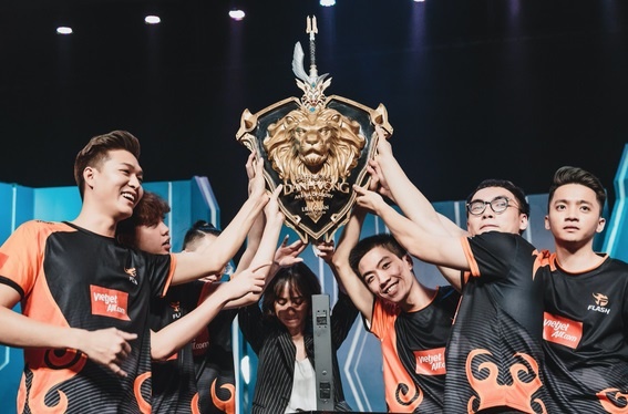 Dau Truong Danh Vong duoc nhan hang Mykolor 'chon mat gui vang’ hinh anh