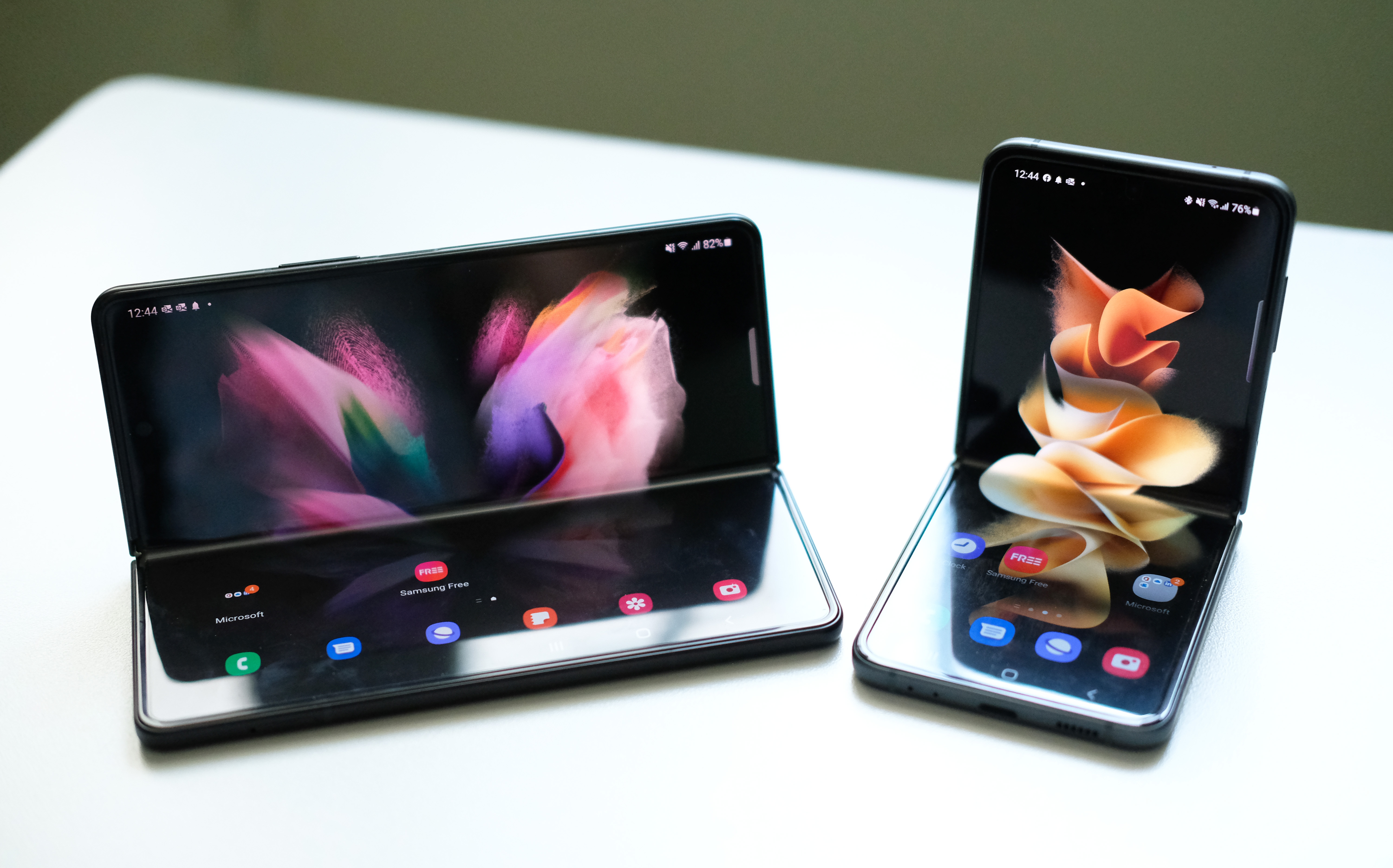 Nguoi dung Viet hao hung voi Galaxy Z Fold3 va Z Flip3 hinh anh