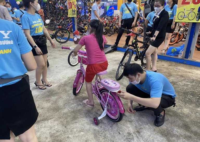 the gioi di dong ban xe dap anh 2