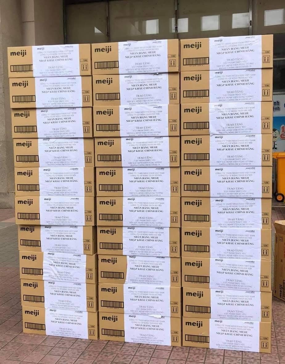 Meiji tặng quà bệnh viện Hùng Vương ảnh 2 Meiji tang qua benh vien Hung Vuong anh 2