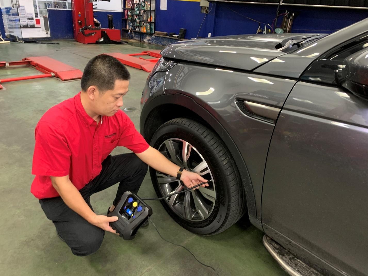 lop oto Michelin,  Nhat Phat anh 1