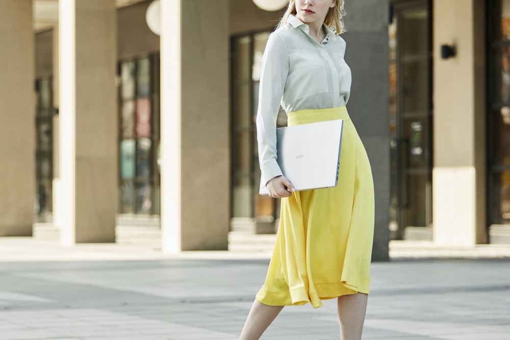 laptop LG gram 2021,  LG anh 6